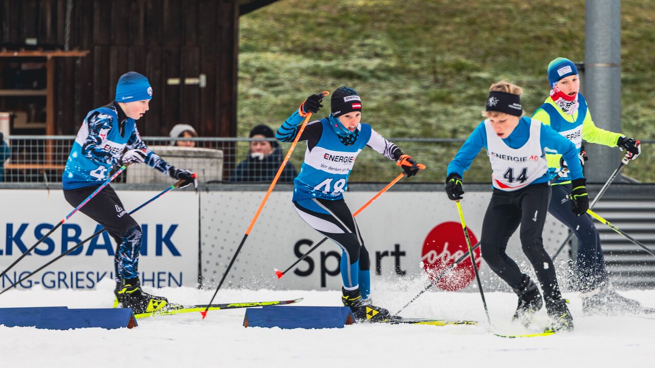 Überholen auf der Loipe | © SkiAustria/Reisinger